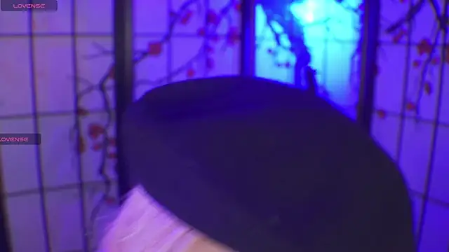 Vanelope sweet  online show from 24, 4, 2026