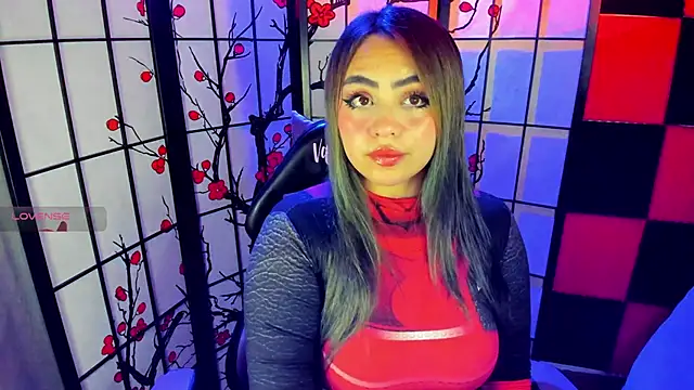 Snapshot of Vanelope_sweet_ chatting on 14, 11, 2025 Vanelope sweet online show from 14, 11, 2025