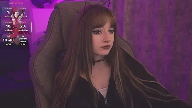LiliLuna online show from 25, 3, 2026