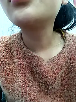 MinhChauXXX19 online show from 6, 1, 2026