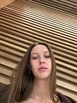 Snapshot of ElliRose chatting on 12, 11, 2025 ElliRose online show from 12, 11, 2025