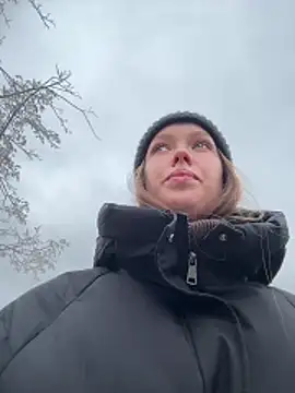 Snapshot of ElliRose chatting on 29, 10, 2025 ElliRose online show from 29, 10, 2025