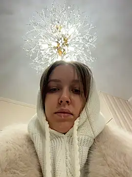 Snapshot of ElliRose chatting on 9, 2, 2026 ElliRose online show from 9, 2, 2026