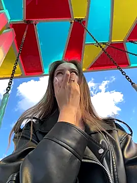 Snapshot of ElliRose chatting on 17, 9, 2025 ElliRose online show from 17, 9, 2025