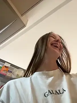 Snapshot of ElliRose chatting on 24, 2, 2026 ElliRose online show from 24, 2, 2026