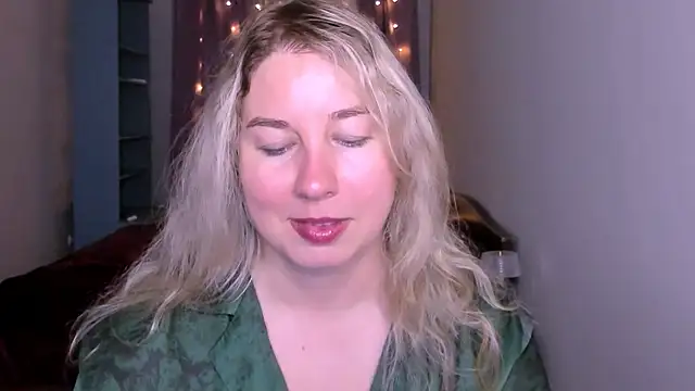 Snapshot of NancySanders chatting on 12, 7, 2026 NancySanders online show from 12, 7, 2026