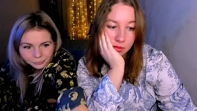 Snapshot of NancySanders chatting on 5, 12, 2025 NancySanders online show from 5, 12, 2025