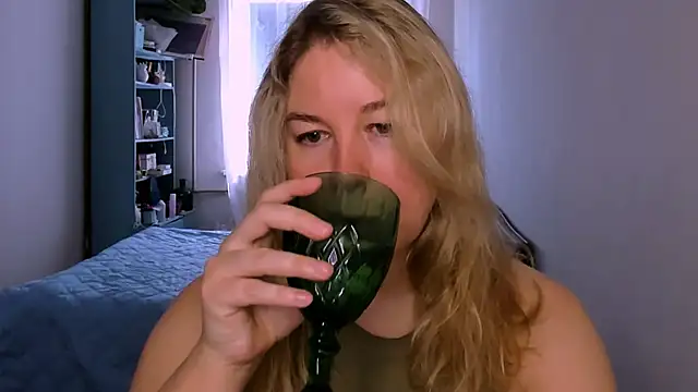Snapshot of NancySanders chatting on 14, 6, 2026 NancySanders online show from 14, 6, 2026