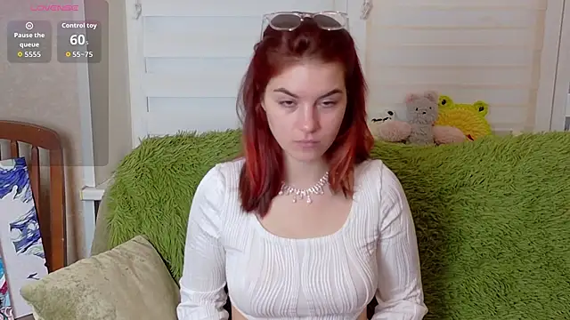 ElzaBlis online show from 5, 10, 2025