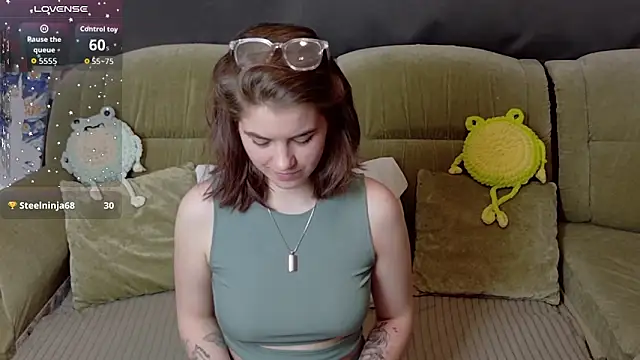 ElzaBlis online show from 4, 4, 2026