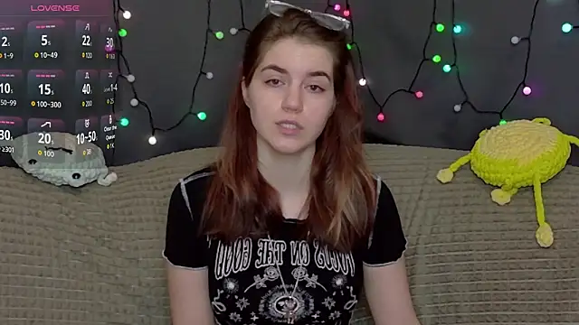 ElzaBlis online show from 7, 1, 2026