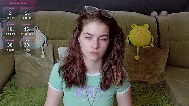 ElzaBlis online show from 5, 2, 2026