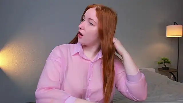 Snapshot of EthalCarlsqq chatting on 12, 11, 2025 EthalCarlsqq online show from 12, 11, 2025