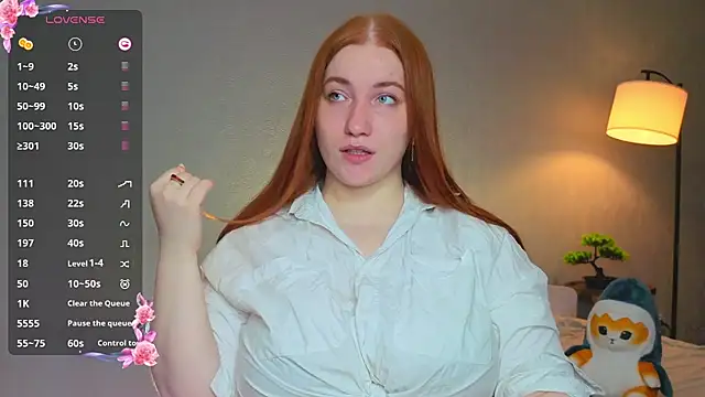 Snapshot of EthalCarlsqq chatting on 4, 10, 2025 EthalCarlsqq online show from 4, 10, 2025