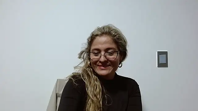 linda-mature43 online show from 20, 9, 2025