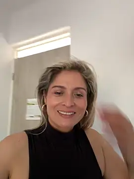 linda-mature43 online show from 28, 9, 2025