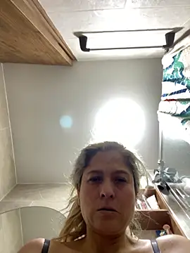 linda-mature43 online show from 21, 9, 2025