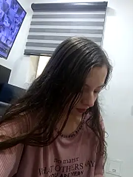 Snapshot of VioletaNova chatting on 4, 2, 2026 VioletaNova online show from 4, 2, 2026