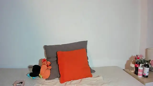 Snapshot of Honeyyy_Brown chatting on 17, 9, 2025 Honeyyy Brown online show from 17, 9, 2025