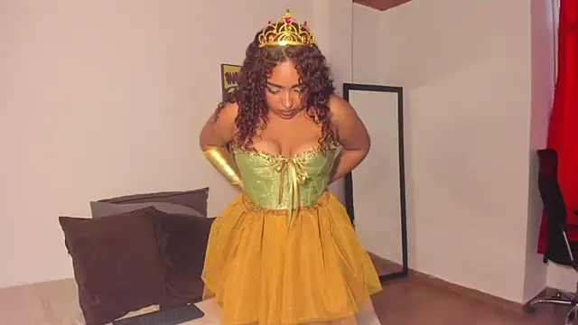 Snapshot of Honeyyy_Brown chatting on 1, 11, 2025 Honeyyy Brown online show from 1, 11, 2025