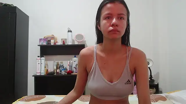 nathaly jones  online show from 1, 7, 2026