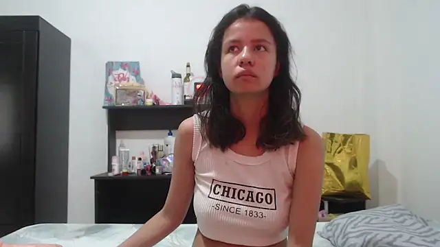 nathaly jones  online show from 10, 6, 2026