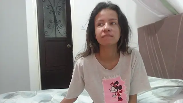 Snapshot of nathaly_jones_ chatting on 2, 3, 2026 nathaly jones online show from 2, 3, 2026