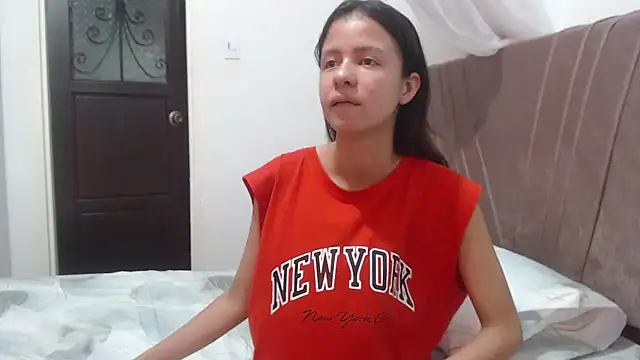 nathaly jones  online show from 29, 3, 2026