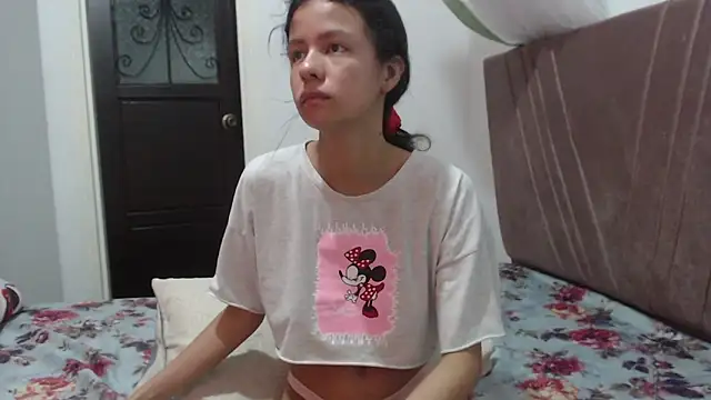 Snapshot of nathaly_jones_ chatting on 18, 2, 2026 nathaly jones online show from 18, 2, 2026