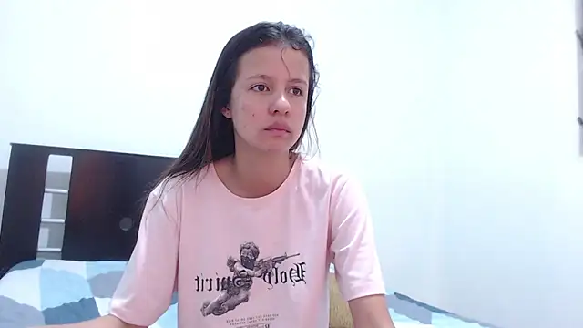 nathaly jones  online show from 29, 9, 2025