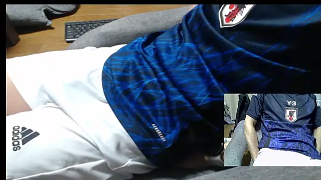 Snapshot of Yasu2000 chatting on 18, 6, 2026 Yasu2000 online show from 18, 6, 2026