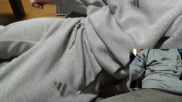 Yasu2000 online show from 6, 1, 2026