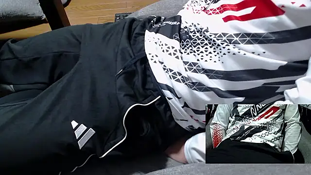 Yasu2000 online show from 1, 12, 2025