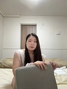  YUNOo0  online show from 19, 5, 2026