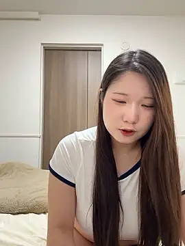  YUNOo0  online show from 10, 4, 2026