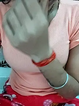 Snapshot of NAIRA5677 chatting on 22, 11, 2025 NAIRA5677 online show from 22, 11, 2025