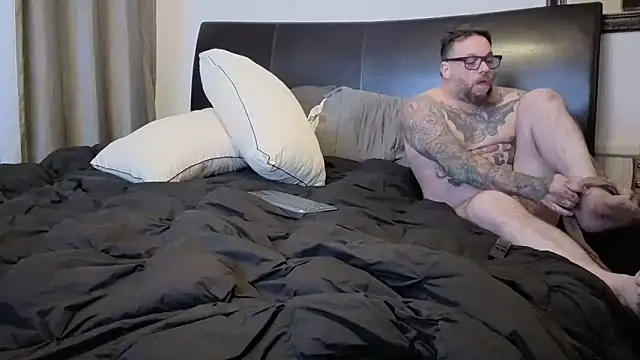 pantyhoselover54 online show from 14, 11, 2025