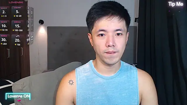 Snapshot of Addictiveboi chatting on 27, 11, 2025 Addictiveboi online show from 27, 11, 2025