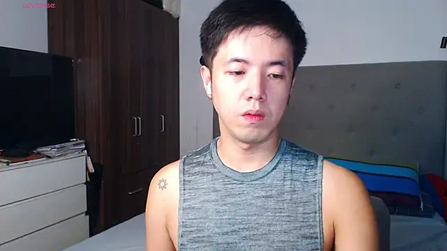 Snapshot of Addictiveboi chatting on 15, 2, 2026 Addictiveboi online show from 15, 2, 2026