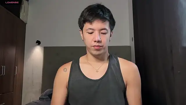 Snapshot of Addictiveboi chatting on 19, 6, 2026 Addictiveboi online show from 19, 6, 2026
