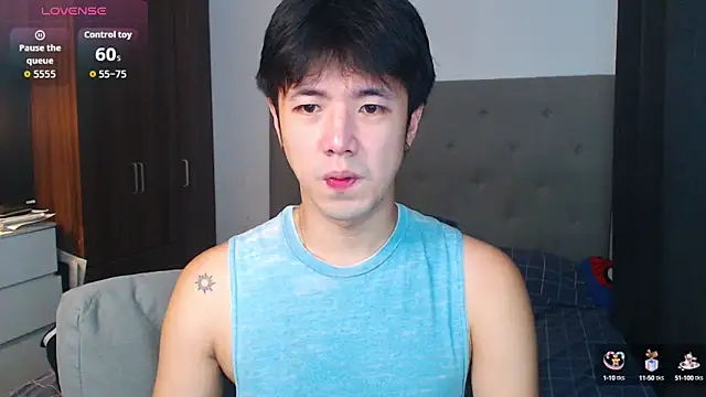 Snapshot of Addictiveboi chatting on 11, 9, 2025 Addictiveboi online show from 11, 9, 2025