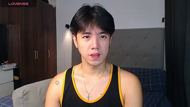 Snapshot of Addictiveboi chatting on 13, 11, 2025 Addictiveboi online show from 13, 11, 2025