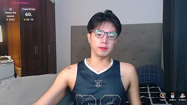 Snapshot of Addictiveboi chatting on 26, 9, 2025 Addictiveboi online show from 26, 9, 2025