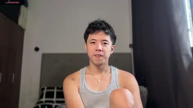 Snapshot of Addictiveboi chatting on 9, 7, 2026 Addictiveboi online show from 9, 7, 2026