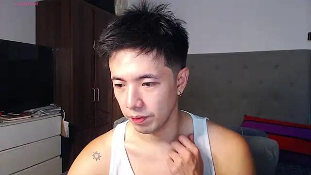 Snapshot of Addictiveboi chatting on 25, 2, 2026 Addictiveboi online show from 25, 2, 2026