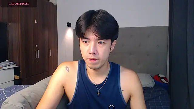 Snapshot of Addictiveboi chatting on 15, 11, 2025 Addictiveboi online show from 15, 11, 2025