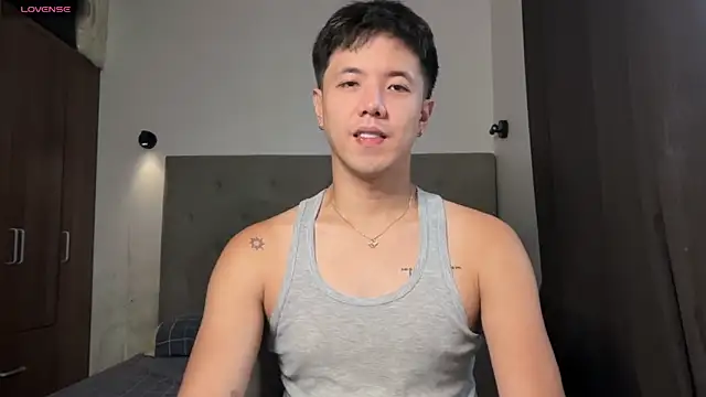 Snapshot of Addictiveboi chatting on 25, 6, 2026 Addictiveboi online show from 25, 6, 2026