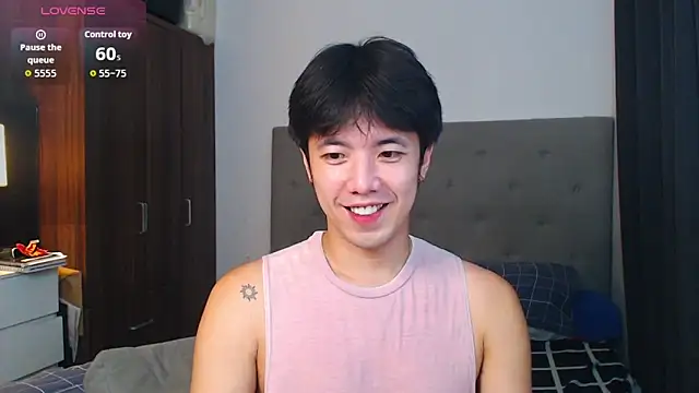 Snapshot of Addictiveboi chatting on 17, 9, 2025 Addictiveboi online show from 17, 9, 2025