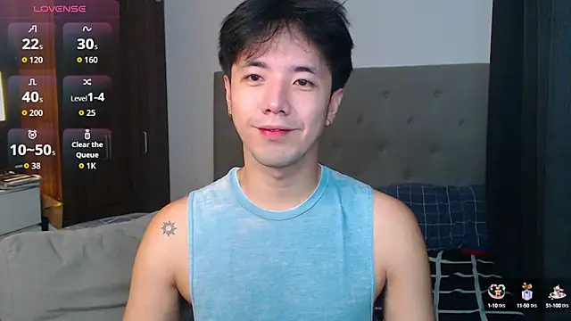 Snapshot of Addictiveboi chatting on 1, 10, 2025 Addictiveboi online show from 1, 10, 2025