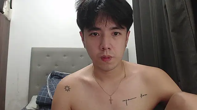 Snapshot of Addictiveboi chatting on 30, 10, 2025 Addictiveboi online show from 30, 10, 2025